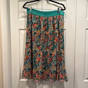 Vintage plus sized lace lined skirt